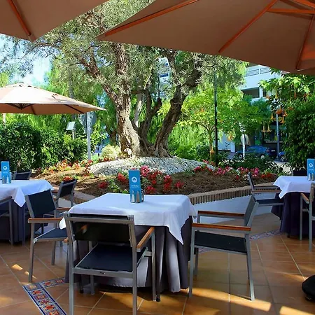 Apartahotel In Puerto Banus Marbella