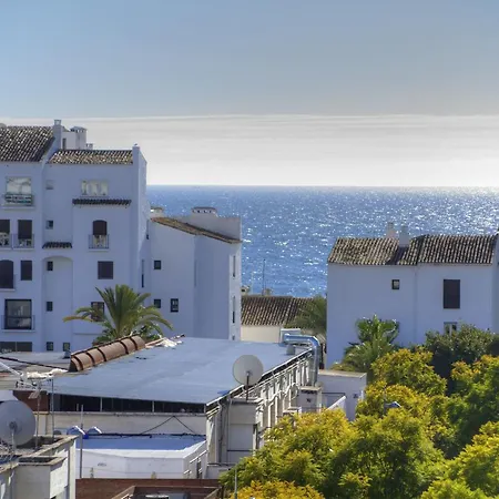 Apartahotel In Puerto Banus